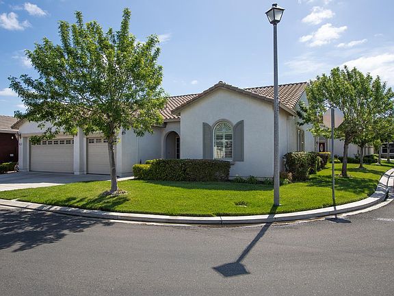 4th image of 900 Livingston Place