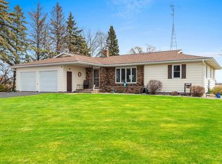 N5596 Range Line Rd, Shawano, WI 54166