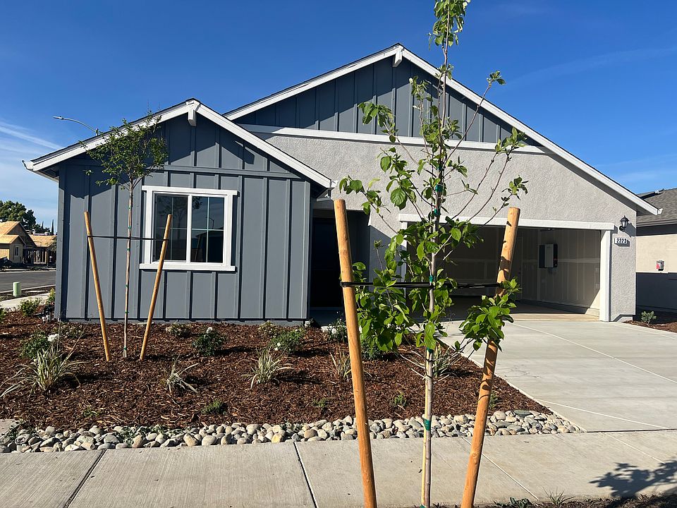1st image of 2223 Gerald Ct