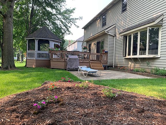 2nd image of 4386 Muirfield Way