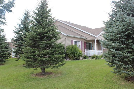 3rd image of 1302 34th Street Cir S