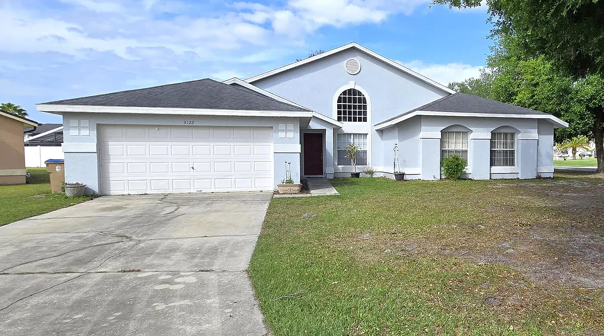 Unit Photo - 3122 Audobon Pl
