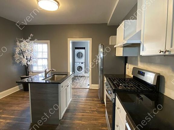 4th image of 911 Wilson Ave