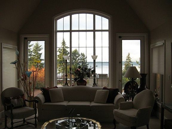 living room to the sound