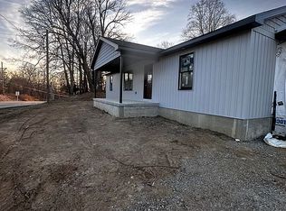 451 E Missouri St, Benton, MO 63736