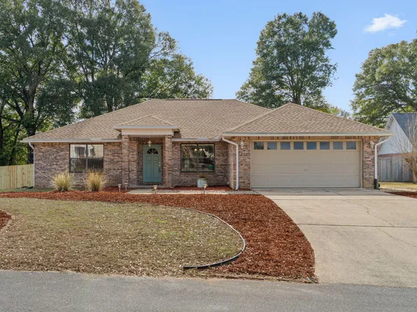 609 Lynn Brk W, Crestview, FL 32539