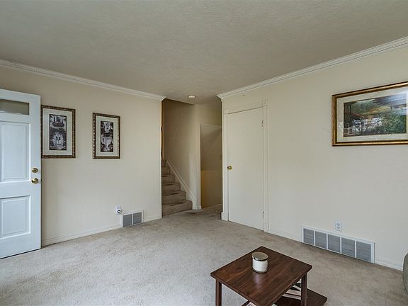 5th image of 24425 Rolling Oak Dr