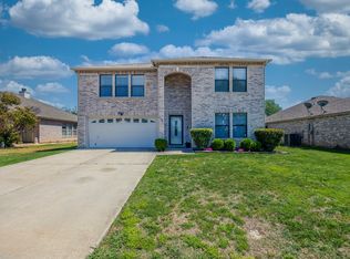 3144 Longbow Dr, Grand Prairie, TX 75052