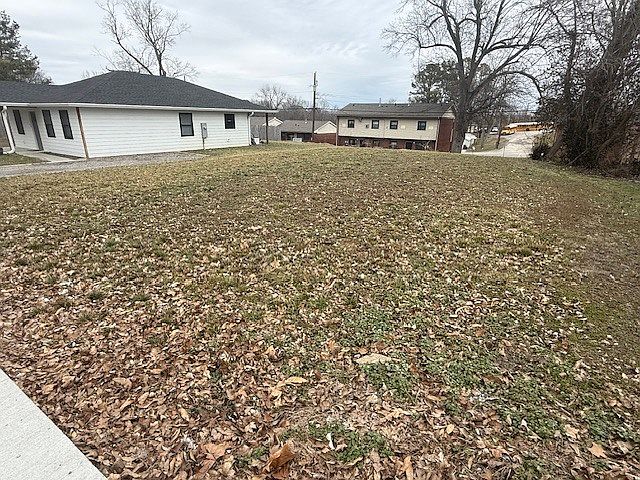 2nd image of 0 S 5th St Lot 36