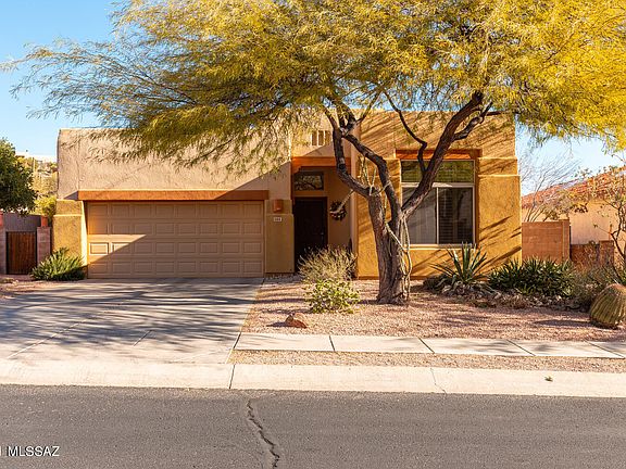 3rd image of 544 N Daystar Mountain Dr