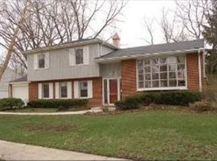 1417 E Rosita Dr, Palatine, IL 60074
