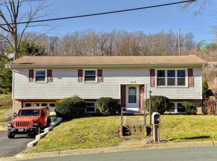 821 Fisher Cres, Staunton, VA 24401