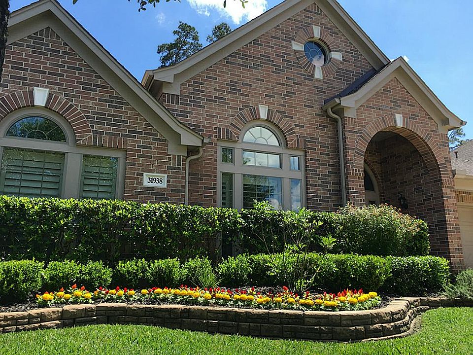 1st image of 31938 Wildwood Park Ln