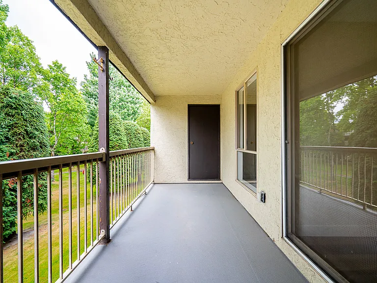 7631 Steveston Hwy #208 — Photo 20
