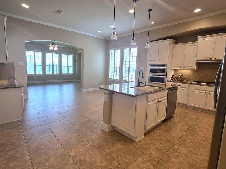 28254 Natalie Bend Rd — Photo 12