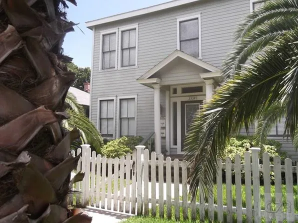 2519 Avenue P 1/2 APT 4, Galveston, TX 77550