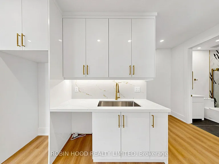 24 Callender St #3 — Photo 15