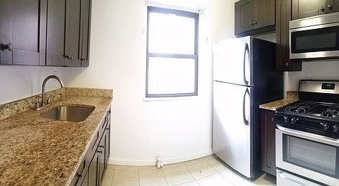 1st image of 18830 87th Dr #5/S