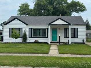 26084 Normandy St, Roseville, MI