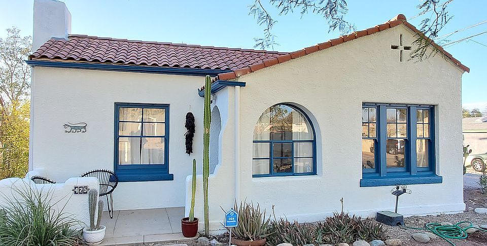 1st image of 425 N Sawtelle Ave