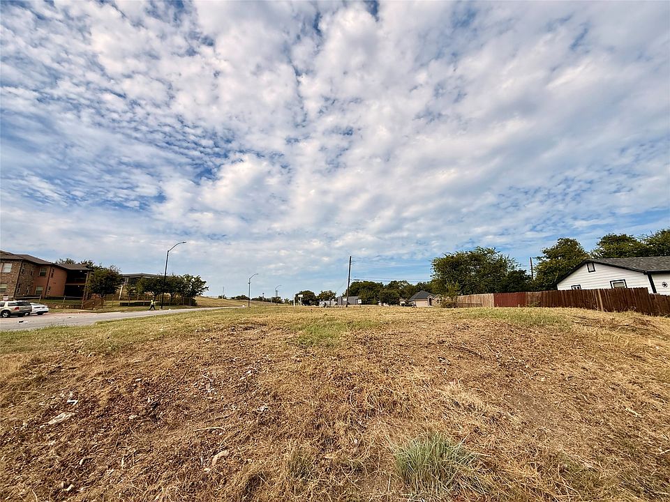 1st image of 5632 Como Dr