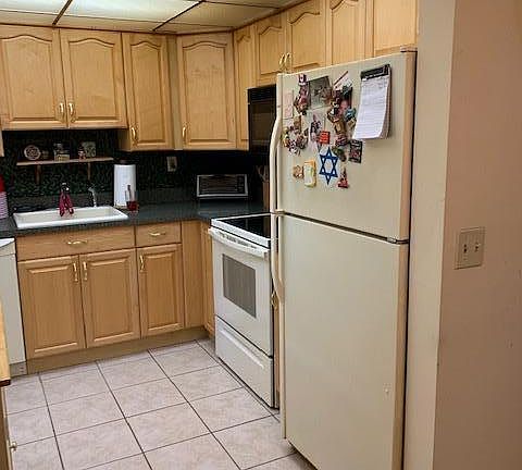 3rd image of 189 Piedmont Way #D