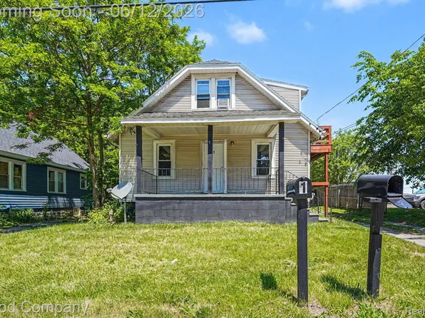 3499 E Atherton Rd, Burton, MI 48529