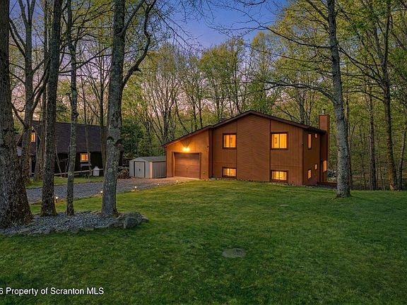 2nd image of 27 Floral Dr