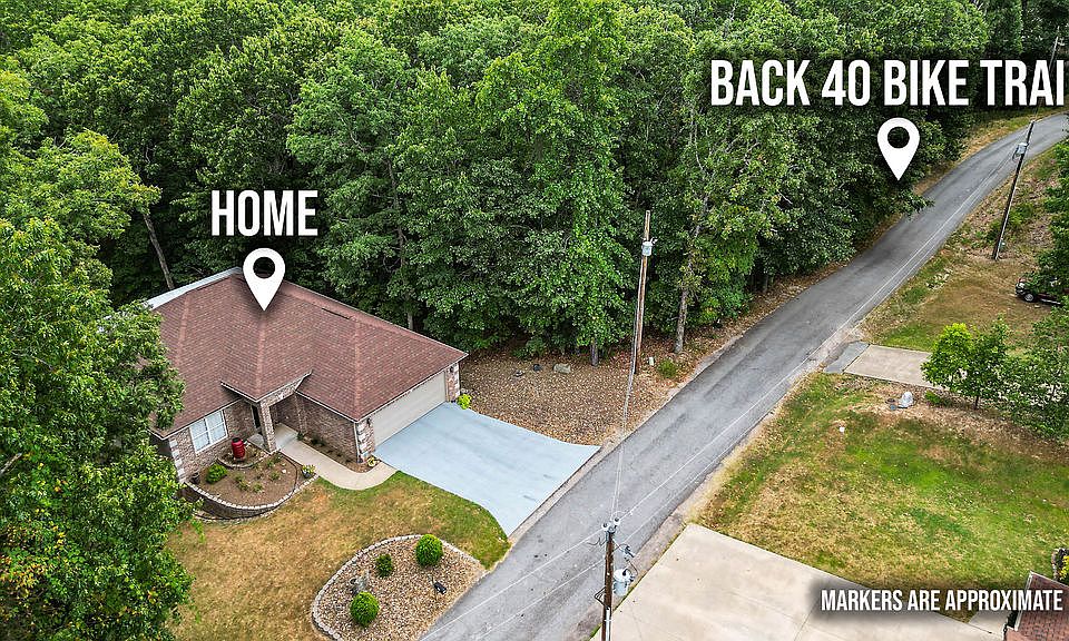 1st image of 25 Merritt Cir