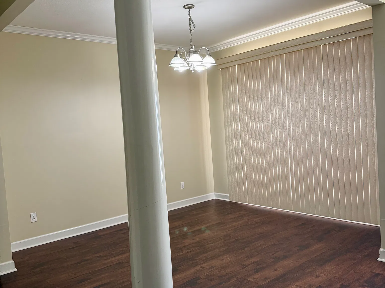 3 bed, 1807 sqft, $2,000 — Photo 2