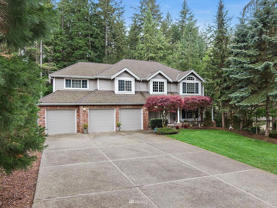 1st image of 7044 McCormick Woods Dr SW