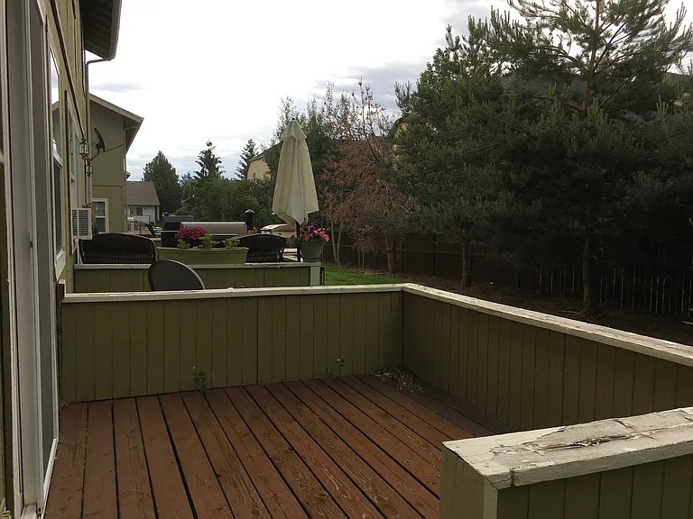 1989 NE Zachary Ct #2 — Photo 15