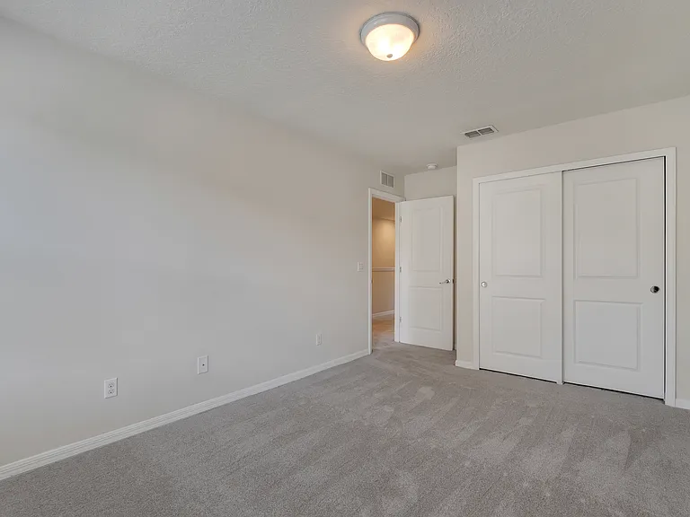 5118 Caspian St — Photo 10