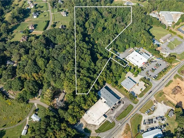 12184 Cumming Hwy, Canton, GA 30115