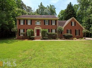 190 Brandon Mill Cir, Fayetteville, GA 30214