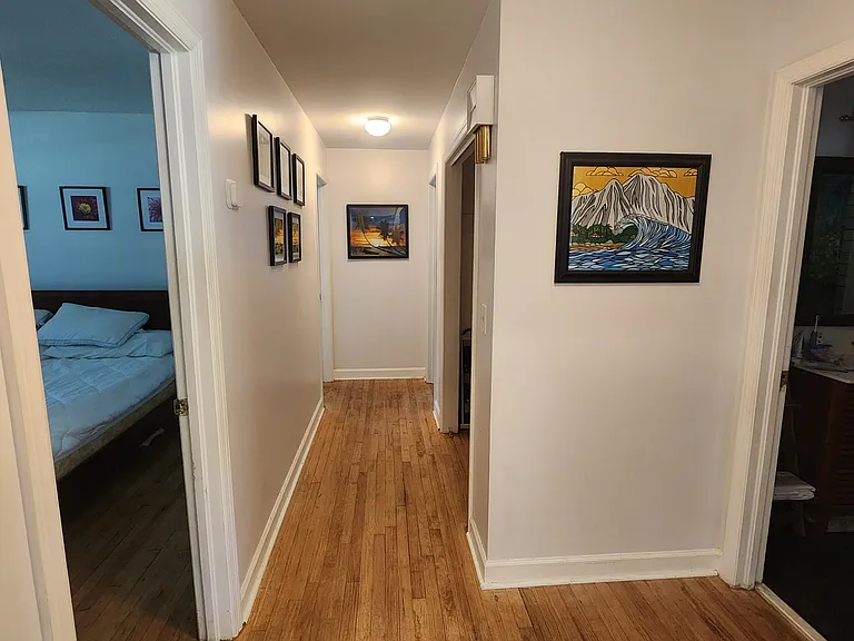 1308 Honeysuckle Ln — Photo 8