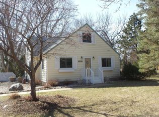 3119 Sunnyview Dr, Brookings, SD 57006