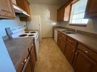 4563 E Zora St #E, Joplin, MO 64801