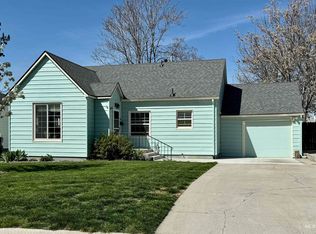 236 Young Ave, Nampa, ID 83651