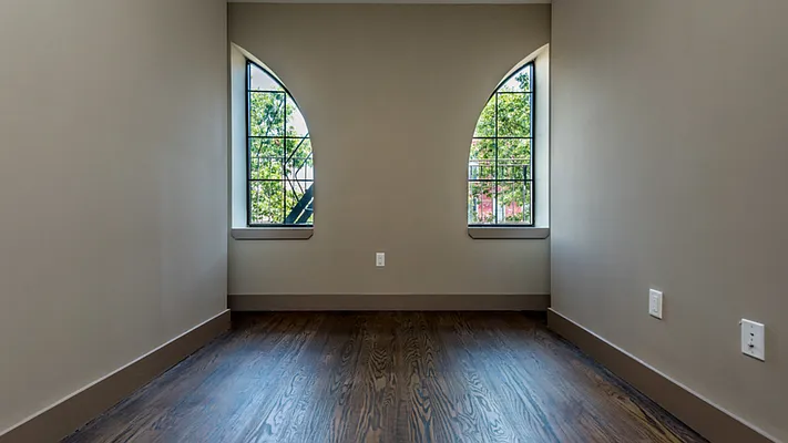 Rented by Nooklyn NYC LLC | media 16