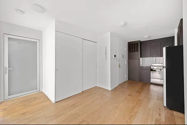 Rented by Voro NYC | media 18