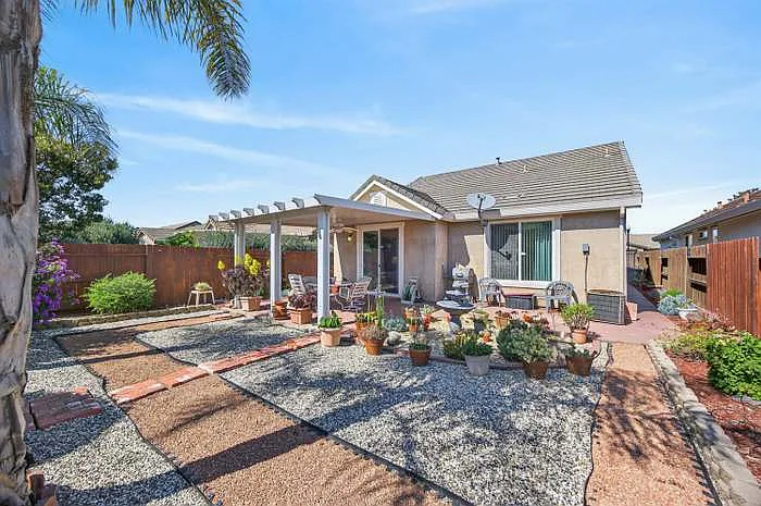 7540 Abbey Cir — Photo 20