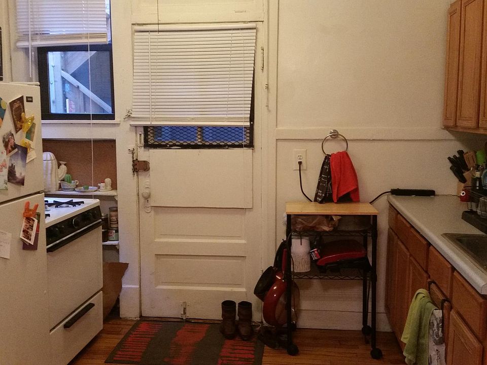 1st image of 634 W Arlington Pl #K100