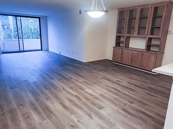 2nd image of 15222 Magnolia Blvd APT 308