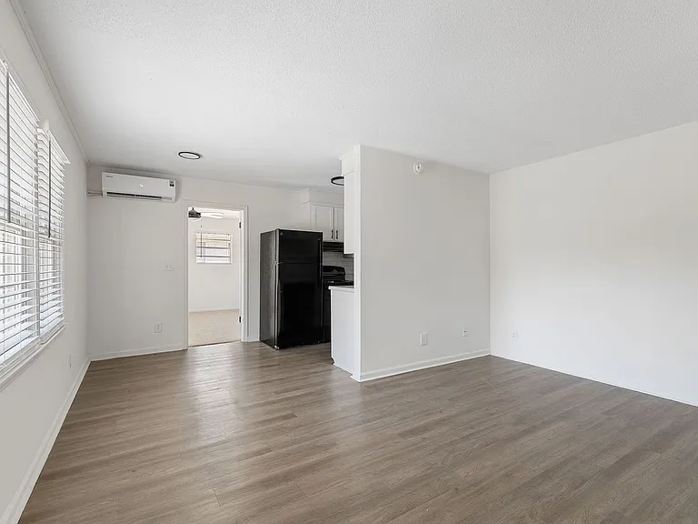 River Front Apartments — Photo 12