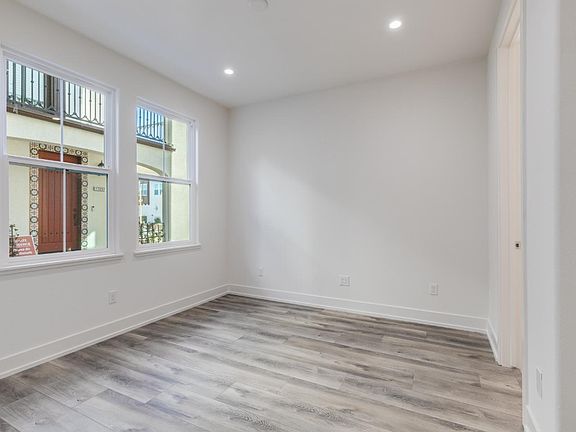 3rd image of 17217 Saint Anthony Dr