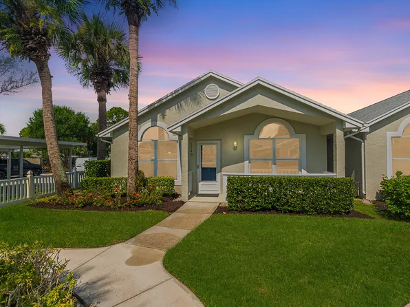 1149 NW Lombardy Drive, Port St Lucie, FL 34986