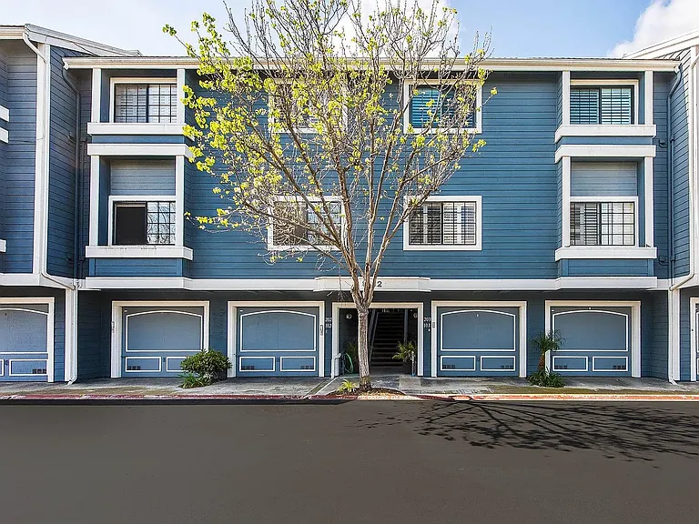 8182 Mainsail Dr #102 — Photo 1