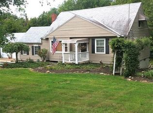 8451 Eagle Rd, Kirtland, OH 44094