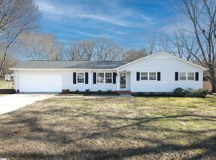 210 Cherokee Dr, Simpsonville, SC 29680